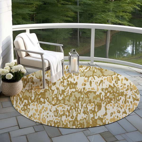 Homeroots 3' Washable Brown Beige And Gray Striped Area Rug For Indoor And Outdoor High Traffic Spaces 8' Round Polyester 596712