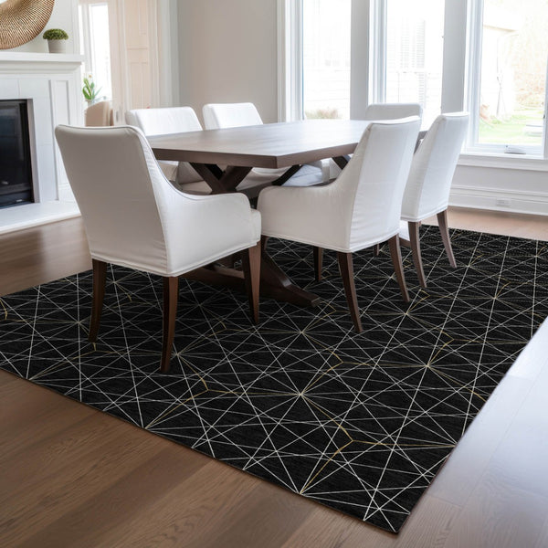 Homeroots 3' Black And Ivory Geometric Washable Area Rug - Perfect For Indoor And Outdoor Spaces, Durable Design 3' X 5' Polyester 596716