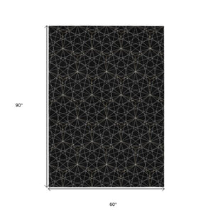 Homeroots 3' Black And Ivory Geometric Washable Area Rug - Perfect For Indoor And Outdoor Spaces, Durable Design 5' X 8' Polyester 596717