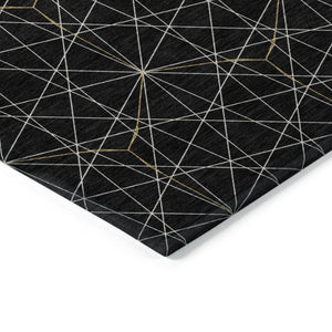 Homeroots 3' Black And Ivory Geometric Washable Area Rug - Perfect For Indoor And Outdoor Spaces, Durable Design 8' X 10' Polyester 596719