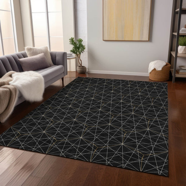 Homeroots 3' Black And Ivory Geometric Washable Area Rug - Perfect For Indoor And Outdoor Spaces, Durable Design 10' X 14' Polyester 596721