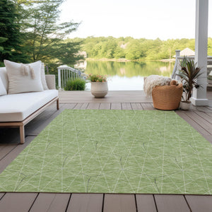 Homeroots 3' Black And Ivory Geometric Washable Area Rug - Perfect For Indoor And Outdoor Spaces, Durable Design 9' X 12' Polyester 596732