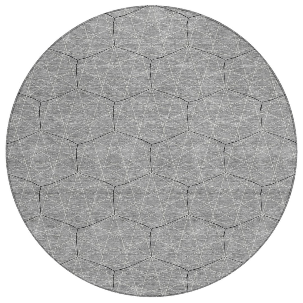 HomeRoots 5' Modern Gray Black Ivory Geometric Washable Area Rug for Indoor and Outdoor High-Traffic Spaces 8' Round 596742