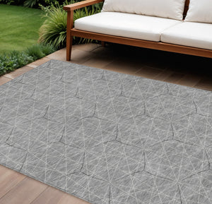 Homeroots 3' Black And Ivory Geometric Washable Area Rug - Perfect For Indoor And Outdoor Spaces, Durable Design 9' X 12' Polyester 596744