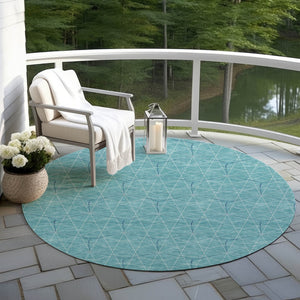 Homeroots 3' Black And Ivory Geometric Washable Area Rug - Perfect For Indoor And Outdoor Spaces, Durable Design 8' Round Polyester 596772