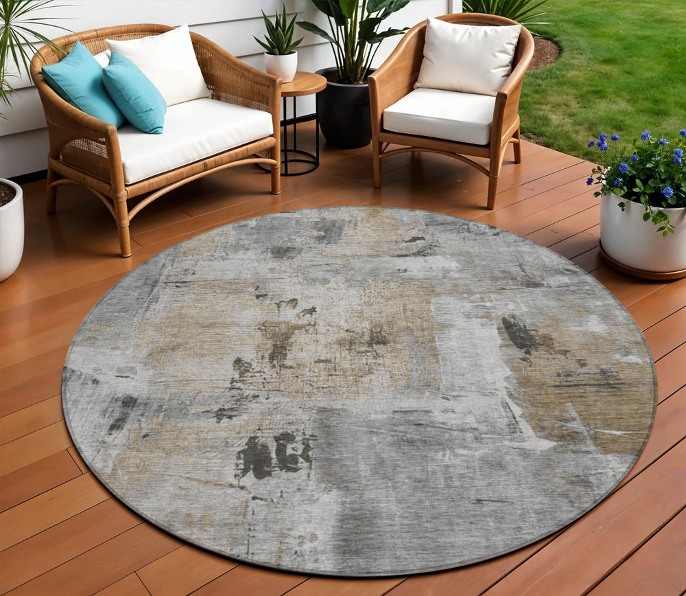 Homeroots 3' Beige And Brown Abstract Washable Indoor Outdoor Area Rug - Stylish, Durable, And Versatile Decor 8' Round Polyester 596868