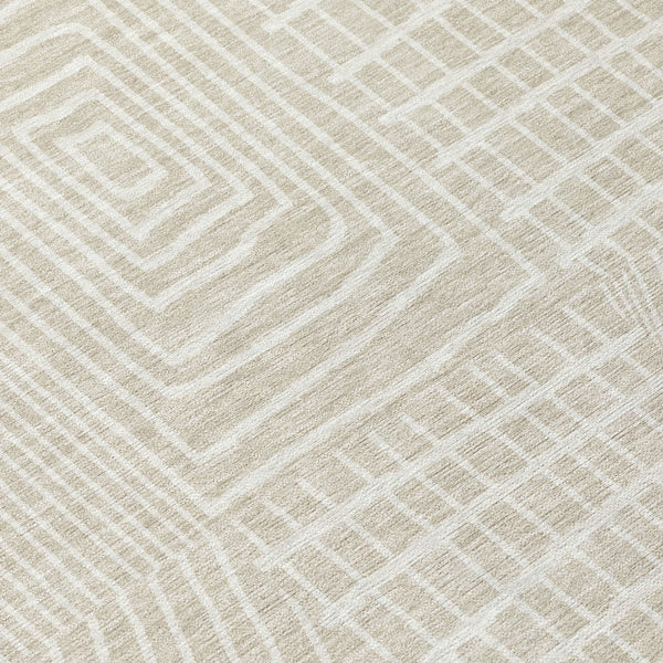 Homeroots 3' Beige And Ivory Geometric Washable Area Rug - Versatile Indoor Outdoor Design For Any Space 8' Round Polyester 596898