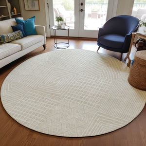 Homeroots 3' Beige And Ivory Geometric Washable Area Rug - Versatile Indoor Outdoor Design For Any Space 8' Round Polyester 596898