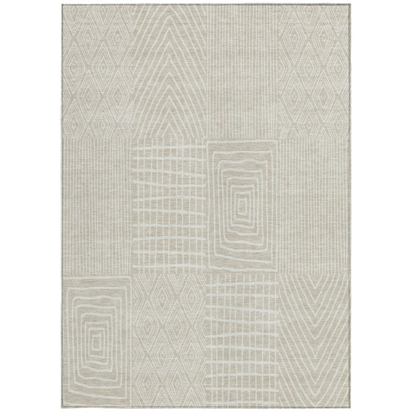 Homeroots 3' Beige And Ivory Geometric Washable Area Rug - Versatile Indoor Outdoor Design For Any Space 9' X 12' Polyester 596900