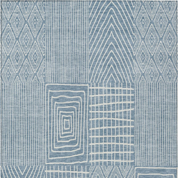 Homeroots 3' Beige And Ivory Geometric Washable Area Rug - Versatile Indoor Outdoor Design For Any Space 3' X 5' Polyester 596914