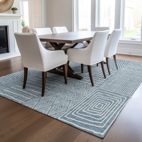 Homeroots 3' Beige And Ivory Geometric Washable Area Rug - Versatile Indoor Outdoor Design For Any Space 8' X 10' Polyester 596917