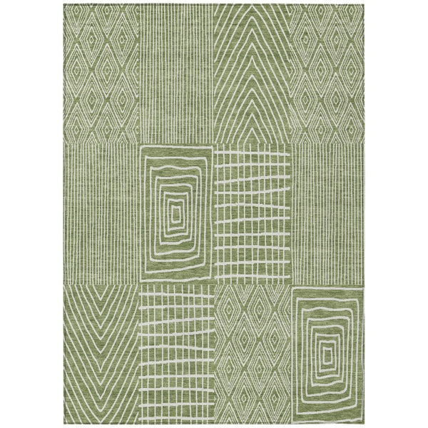 HomeRoots 5' Green and Ivory Geometric Area Rug – Durable, Washable Design for Indoor and Outdoor Spaces 5' X 8' 596921