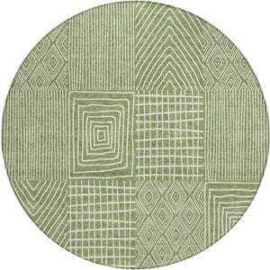 Homeroots 3' Beige And Ivory Geometric Washable Area Rug - Versatile Indoor Outdoor Design For Any Space 8' Round Polyester 596922
