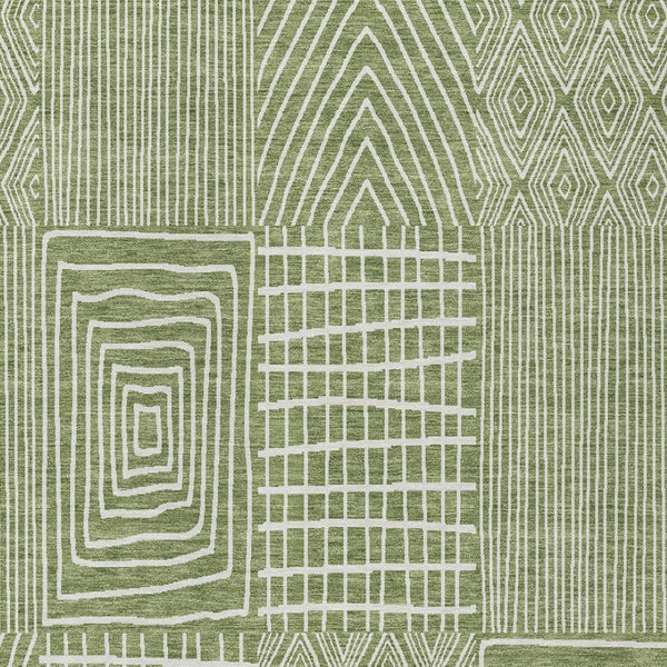 Homeroots 3' Beige And Ivory Geometric Washable Area Rug - Versatile Indoor Outdoor Design For Any Space 8' X 10' Polyester 596923