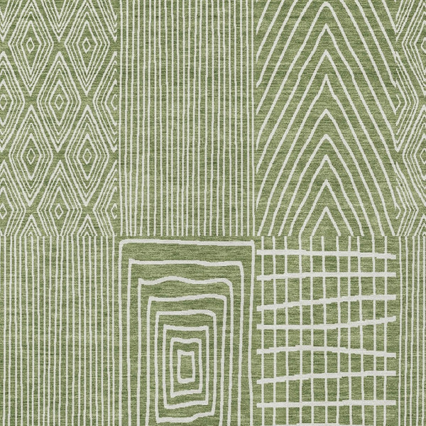 Homeroots 3' Beige And Ivory Geometric Washable Area Rug - Versatile Indoor Outdoor Design For Any Space 9' X 12' Polyester 596924