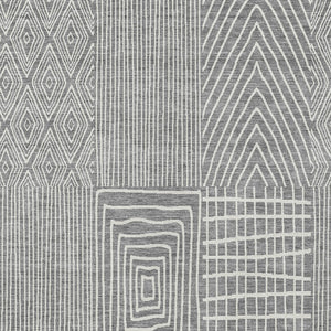 Homeroots 3' Beige And Ivory Geometric Washable Area Rug - Versatile Indoor Outdoor Design For Any Space 10' X 14' Polyester 596937