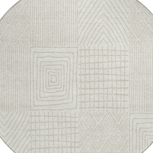 Homeroots 3' Beige And Ivory Geometric Washable Area Rug - Versatile Indoor Outdoor Design For Any Space 8' Round Polyester 596940