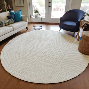 Homeroots 3' Beige And Ivory Geometric Washable Area Rug - Versatile Indoor Outdoor Design For Any Space 8' Round Polyester 596940