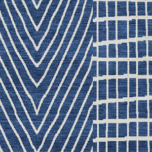 Homeroots 3' Beige And Ivory Geometric Washable Area Rug - Versatile Indoor Outdoor Design For Any Space 3' X 5' Polyester 596950