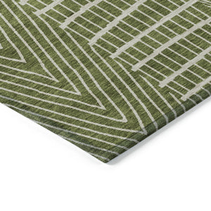 Homeroots 3' Beige And Ivory Geometric Washable Area Rug - Versatile Indoor Outdoor Design For Any Space 9' X 12' Polyester 596960