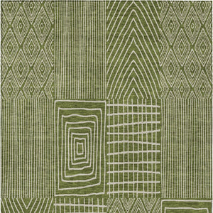 Homeroots 3' Beige And Ivory Geometric Washable Area Rug - Versatile Indoor Outdoor Design For Any Space 10' X 14' Polyester 596961