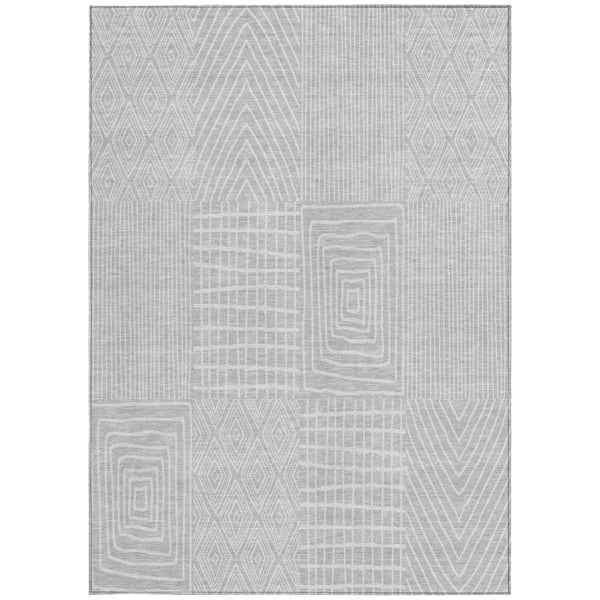 Homeroots 3' Beige And Ivory Geometric Washable Area Rug - Versatile Indoor Outdoor Design For Any Space 3' X 5' Polyester 596968