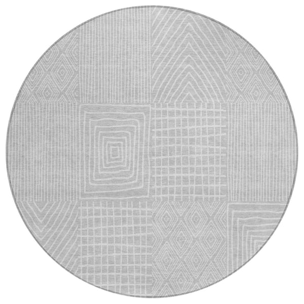 HomeRoots 5' Modern Silver and Ivory Geometric Area Rug – Versatile Washable for Indoor and Outdoor Spaces 8' Round 596970