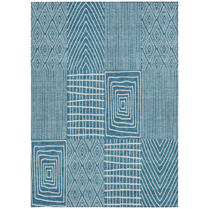 Homeroots 3' Beige And Ivory Geometric Washable Area Rug - Versatile Indoor Outdoor Design For Any Space 5' X 8' Polyester 596975