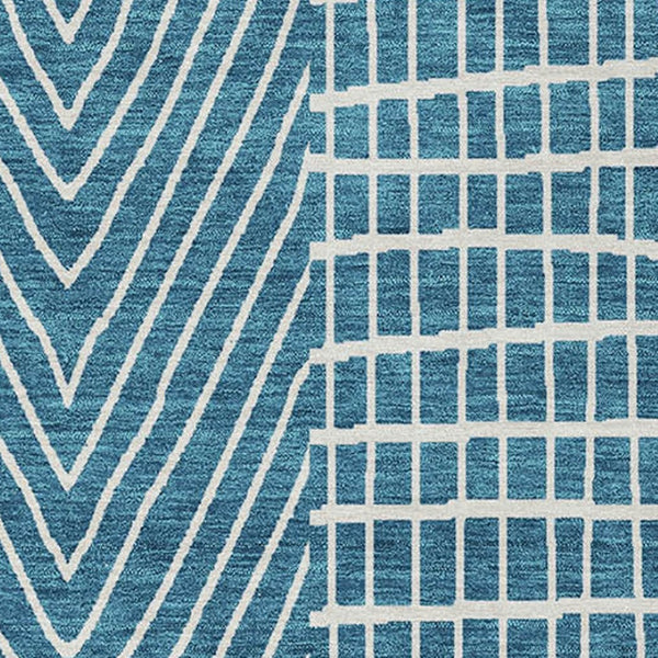 Homeroots 3' Beige And Ivory Geometric Washable Area Rug - Versatile Indoor Outdoor Design For Any Space 9' X 12' Polyester 596978