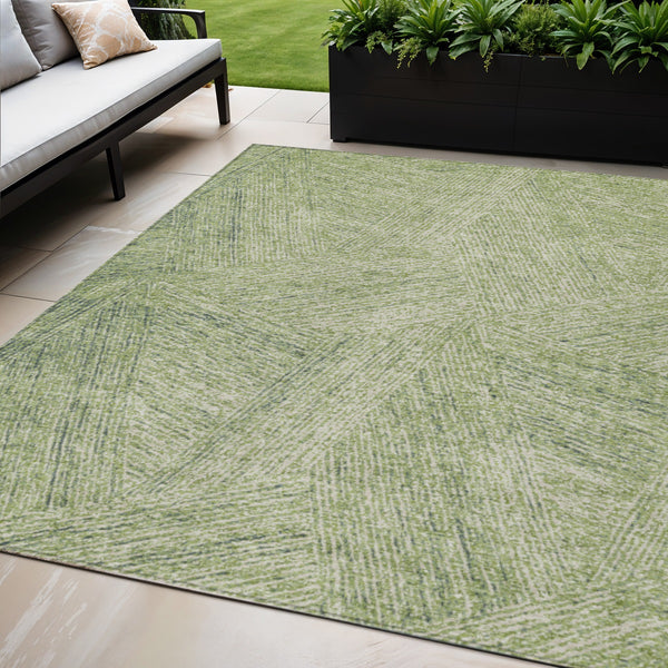 Homeroots 3' Artichoke Green And Ivory Abstract Washable Area Rug – Perfect For Indoor And Outdoor Use! 5' X 8' Polyester 596981