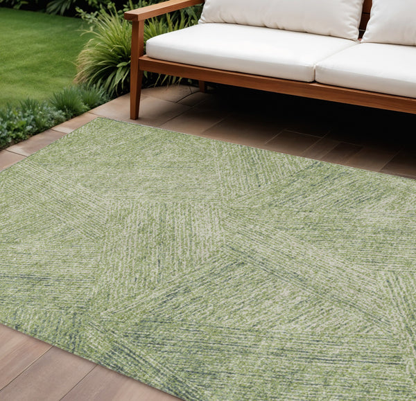 Homeroots 3' Artichoke Green And Ivory Abstract Washable Area Rug – Perfect For Indoor And Outdoor Use! 9' X 12' Polyester 596984