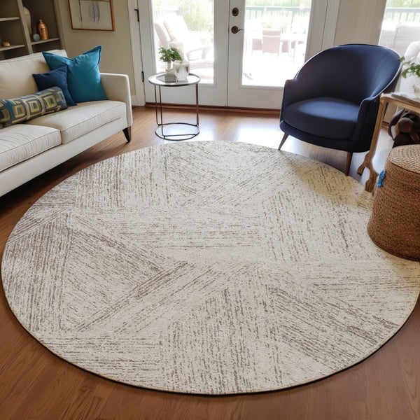 Homeroots 3' Artichoke Green And Ivory Abstract Washable Area Rug – Perfect For Indoor And Outdoor Use! 8' Round Polyester 596988