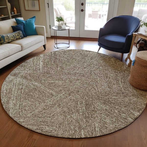 Homeroots 3' Artichoke Green And Ivory Abstract Washable Area Rug – Perfect For Indoor And Outdoor Use! 8' Round Polyester 596994