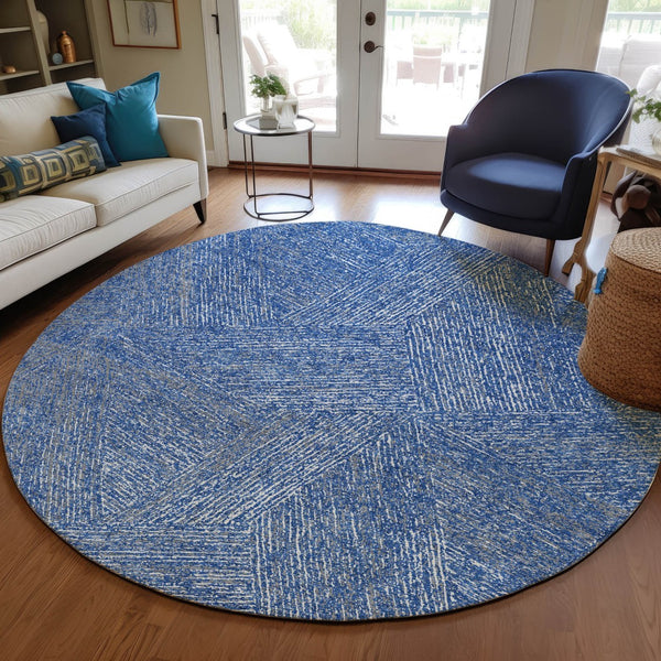 Homeroots 3' Artichoke Green And Ivory Abstract Washable Area Rug – Perfect For Indoor And Outdoor Use! 8' Round Polyester 597030