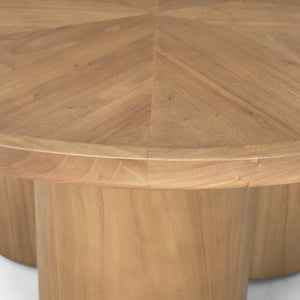 Homeroots 39" Natural Solid Wood Round Pedestal Coffee Table - Modern Design With Unique Scalloped Base   597052