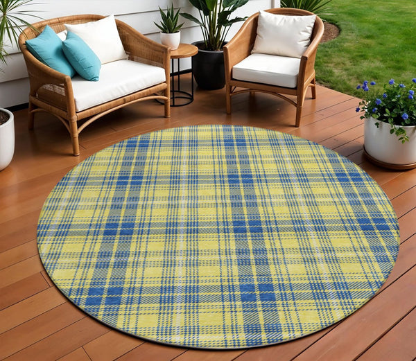Homeroots 3' Stylish Artichoke Green Brown And Ivory Plaid Washable Area Rug For Indoor And Outdoor Use 8' Round Polyester 597137
