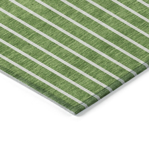 Homeroots 3' Black And Beige Striped Washable Area Rug - Durable, Stylish Design For Indoor And Outdoor Use 3' X 5' Polyester 597157