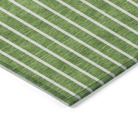 Homeroots 3' Black And Beige Striped Washable Area Rug - Durable, Stylish Design For Indoor And Outdoor Use 5' X 8' Polyester 597158