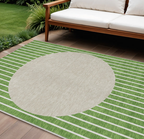 Homeroots 3' Black And Beige Striped Washable Area Rug - Durable, Stylish Design For Indoor And Outdoor Use 8' X 10' Polyester 597160