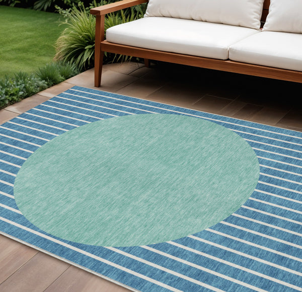 Homeroots 3' Black And Beige Striped Washable Area Rug - Durable, Stylish Design For Indoor And Outdoor Use 8' X 10' Polyester 597202