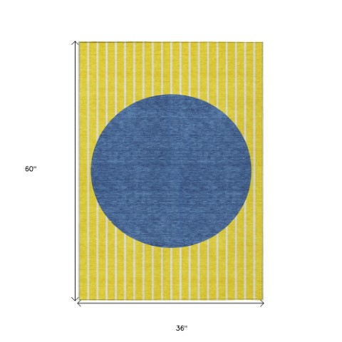 Homeroots 3' Black And Beige Striped Washable Area Rug - Durable, Stylish Design For Indoor And Outdoor Use 3' X 5' Polyester 597211