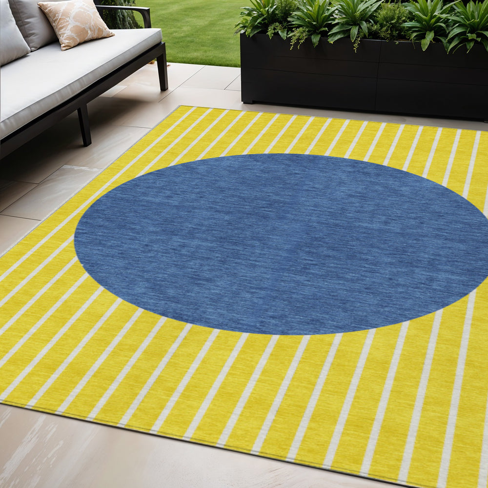 Homeroots 3' Black And Beige Striped Washable Area Rug - Durable, Stylish Design For Indoor And Outdoor Use 5' X 8' Polyester 597212