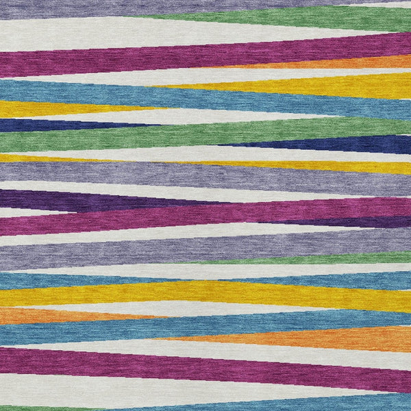 Homeroots 3' Black Brown And Ivory Striped Washable Area Rug - Durable, Versatile Design For Indoor Or Outdoor Use 5' X 8' Polyester 597368