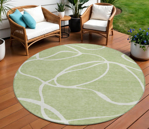 Homeroots 3' Artichoke Green Abstract Washable Area Rug - Perfect For Indoor And Outdoor Spaces, Easy Care 8' Round Polyester 597453