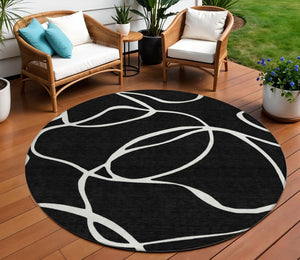 Homeroots 3' Artichoke Green Abstract Washable Area Rug - Perfect For Indoor And Outdoor Spaces, Easy Care 8' Round Polyester 597459