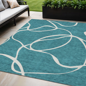 Homeroots 3' Artichoke Green Abstract Washable Area Rug - Perfect For Indoor And Outdoor Spaces, Easy Care 5' X 8' Polyester 597524
