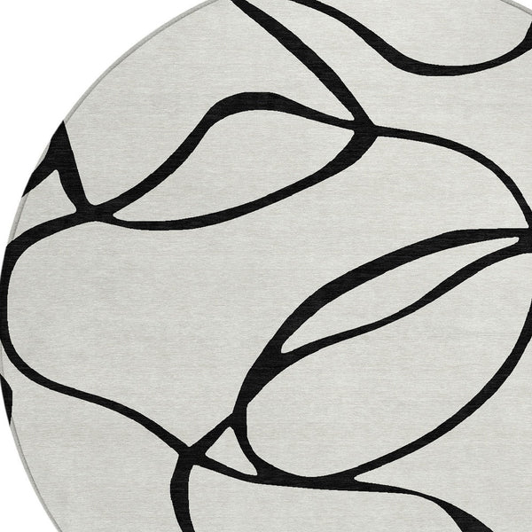 Homeroots 3' Artichoke Green Abstract Washable Area Rug - Perfect For Indoor And Outdoor Spaces, Easy Care 8' Round Polyester 597531