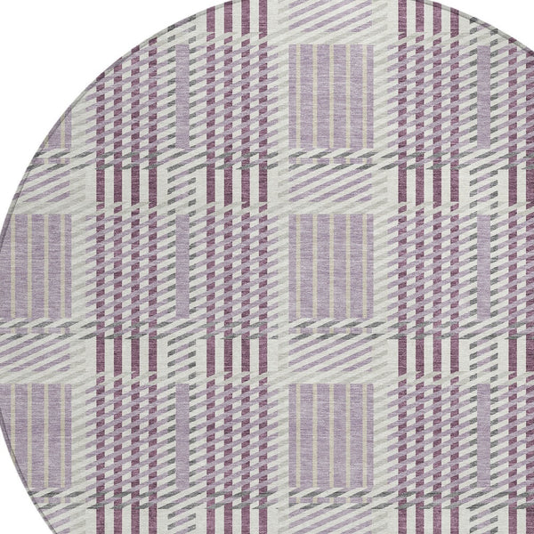 Homeroots 3' Artichoke Green Gray Brown Plaid Washable Area Rug For Indoor Outdoor Spaces, Durable & Stylish 8' Round Polyester 597573