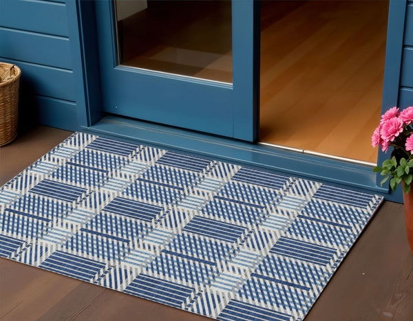 Homeroots 3' Artichoke Green Gray Brown Plaid Washable Area Rug For Indoor Outdoor Spaces, Durable & Stylish 3' X 5' Polyester 597577