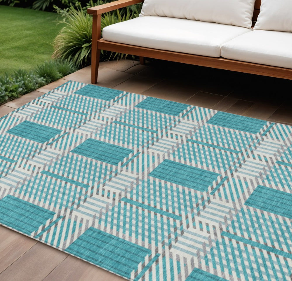 HomeRoots 9' X 12' Stylish Teal Blue Gray Plaid Washable Area Rug for Indoor & Outdoor Use - Durable & Easy-Care! 597593